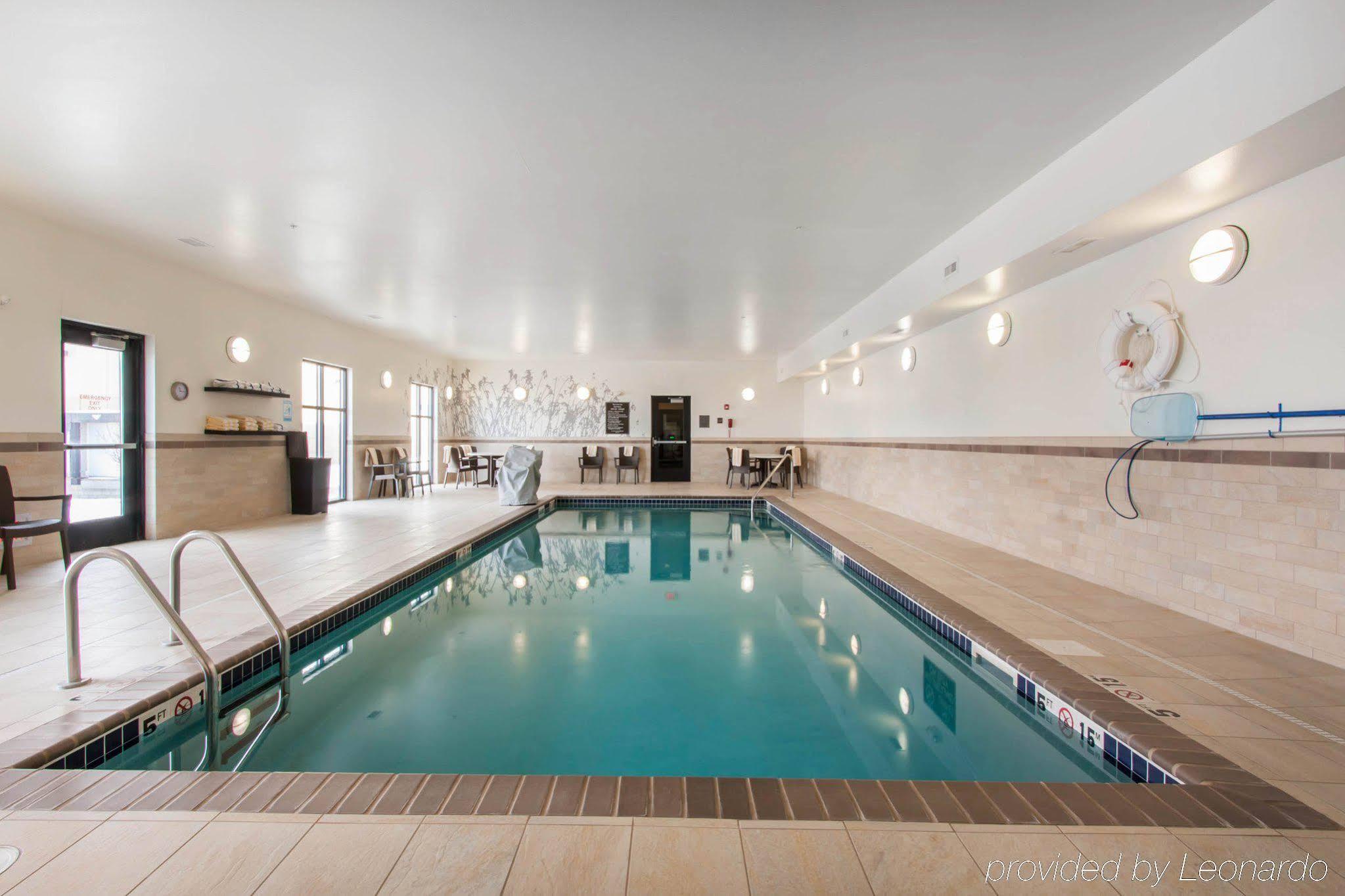 Sleep Inn & Suites Fargo Medical Center מראה חיצוני תמונה