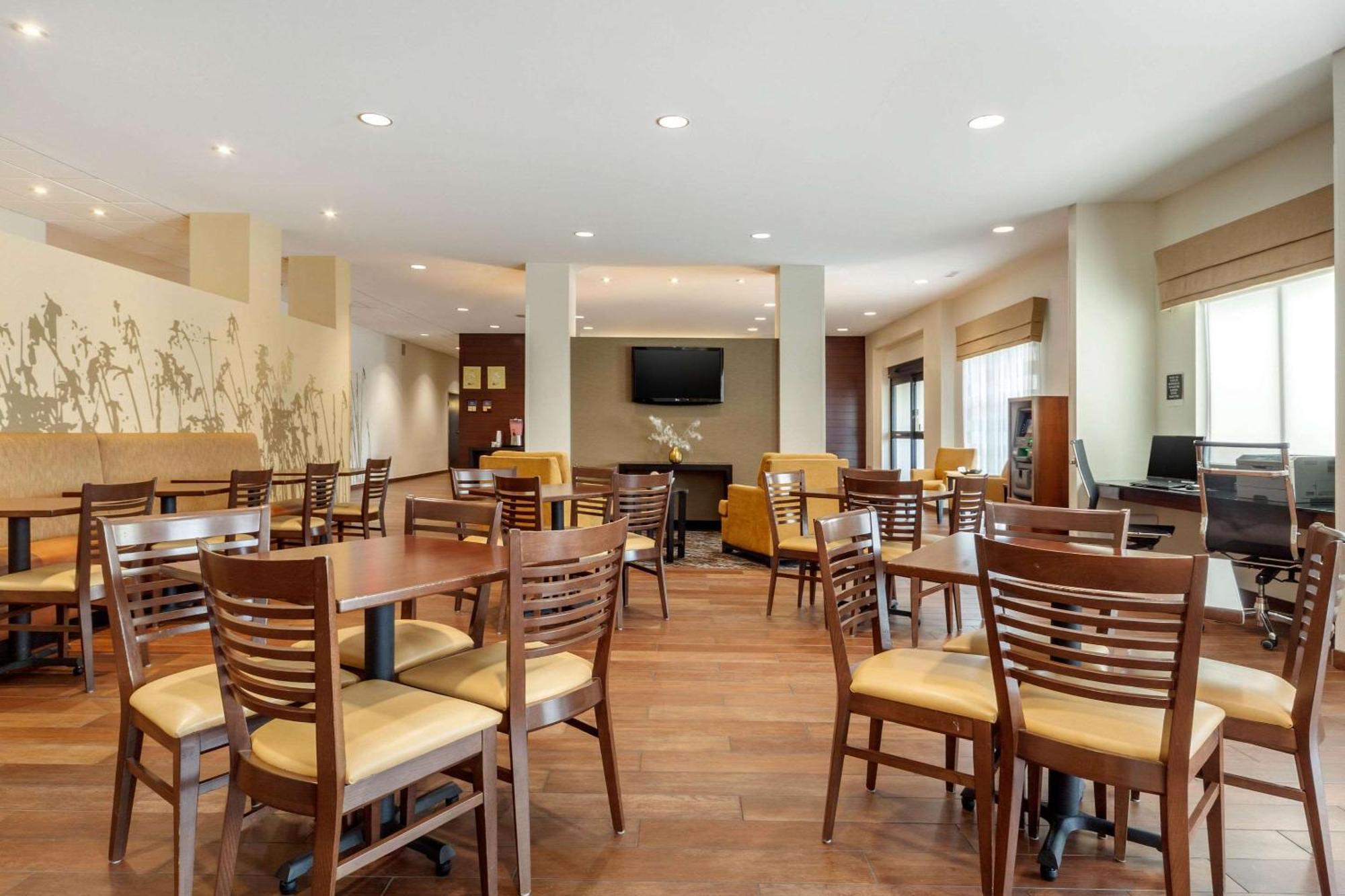 Sleep Inn & Suites Fargo Medical Center מראה חיצוני תמונה