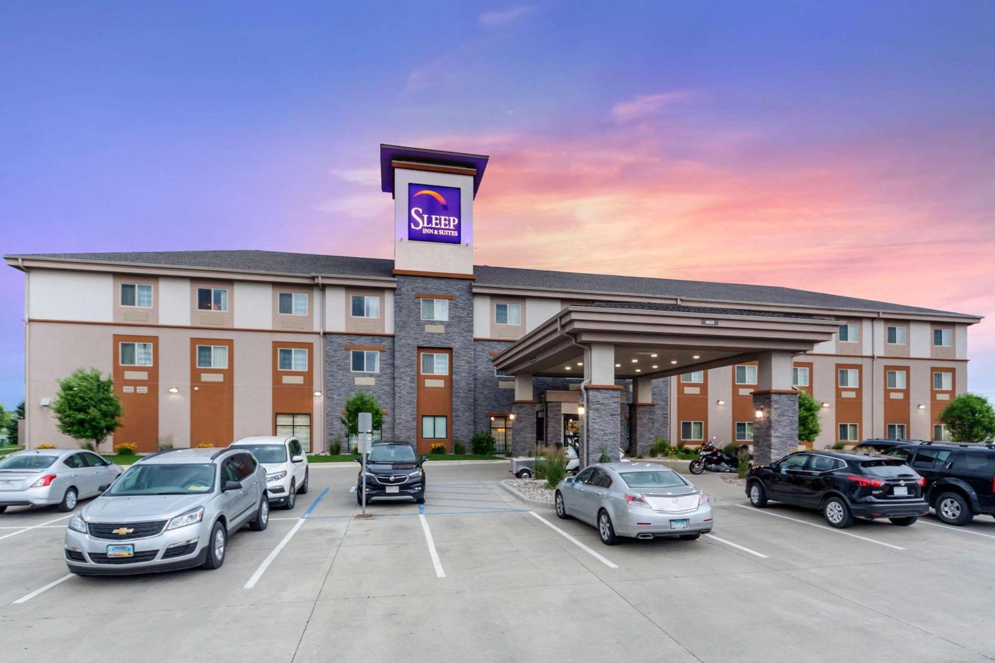Sleep Inn & Suites Fargo Medical Center מראה חיצוני תמונה