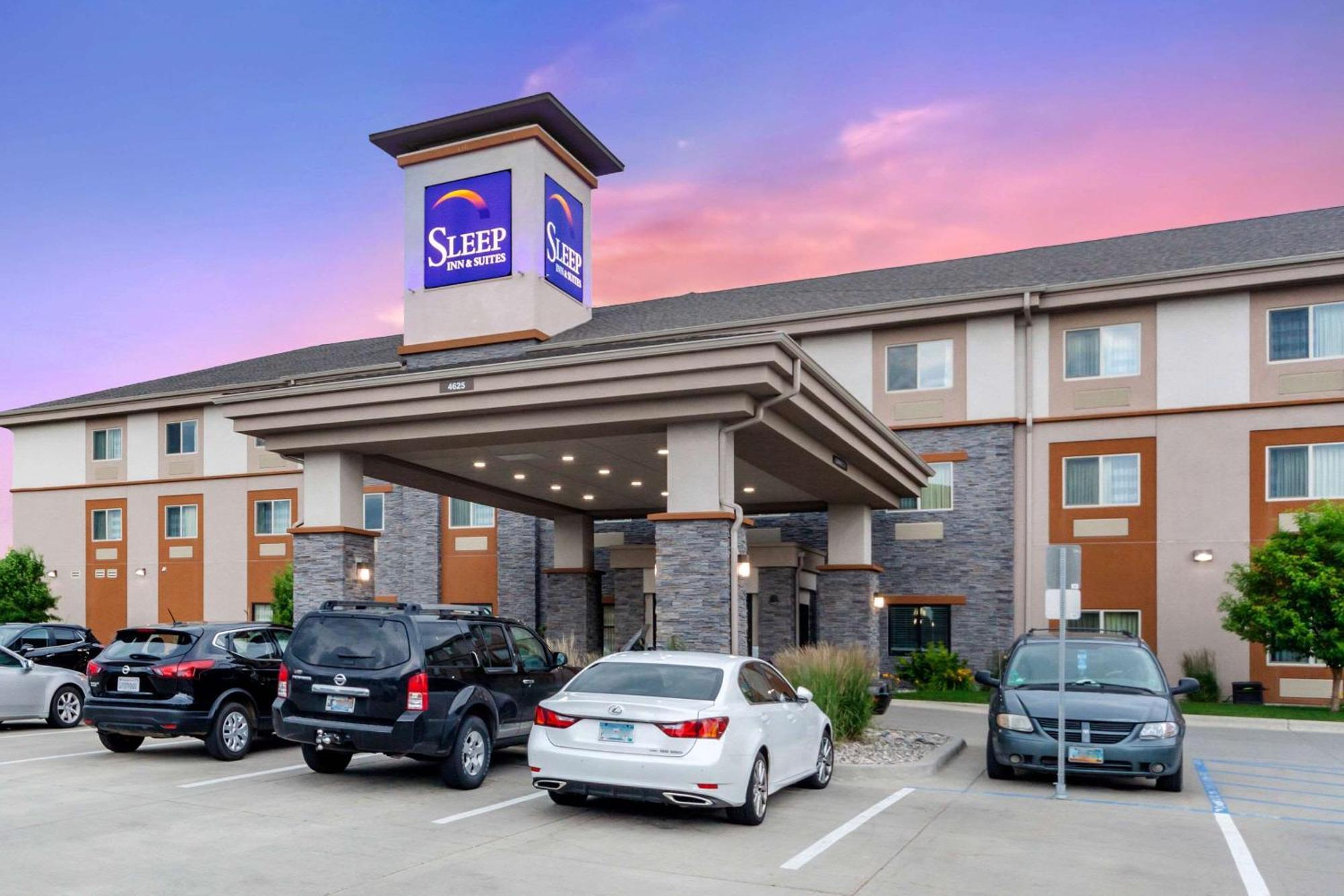 Sleep Inn & Suites Fargo Medical Center מראה חיצוני תמונה