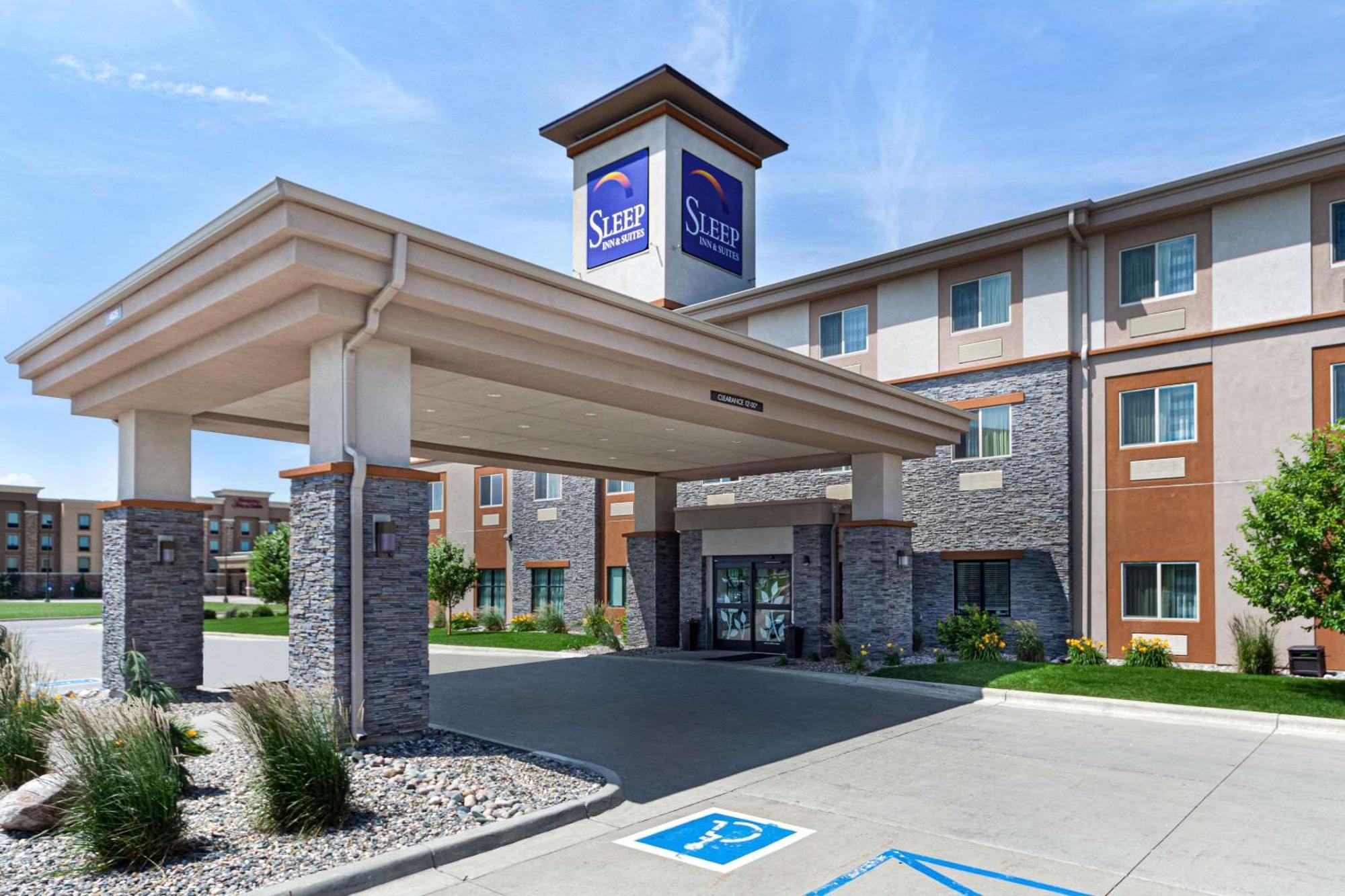 Sleep Inn & Suites Fargo Medical Center מראה חיצוני תמונה